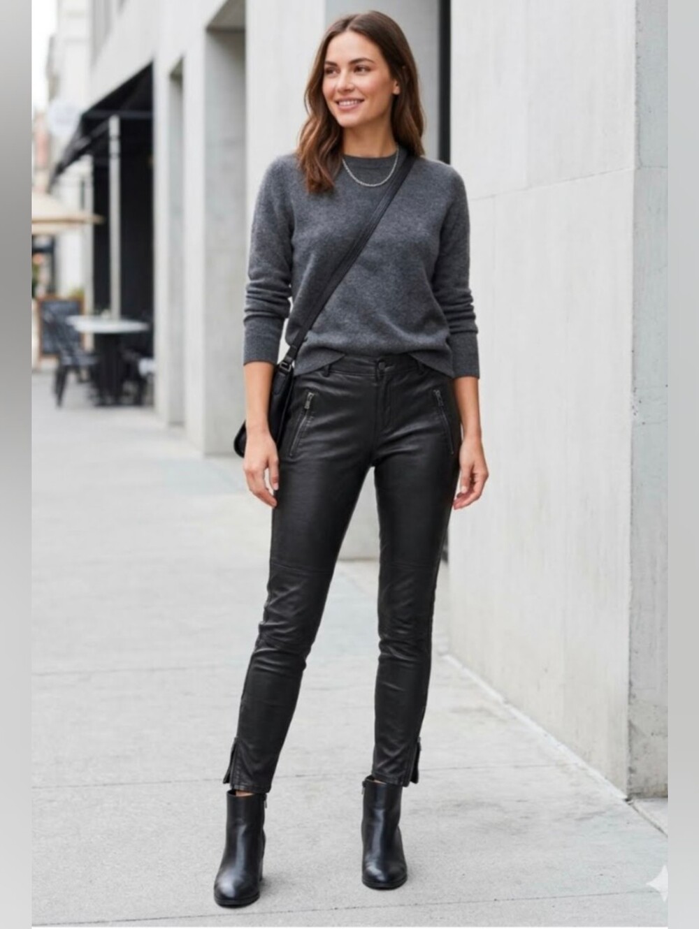 BlankNyc Faux Leather Skinny Pants Ankle Zip Black Size 27 Mid to Low Rise - Picture 1 of 11